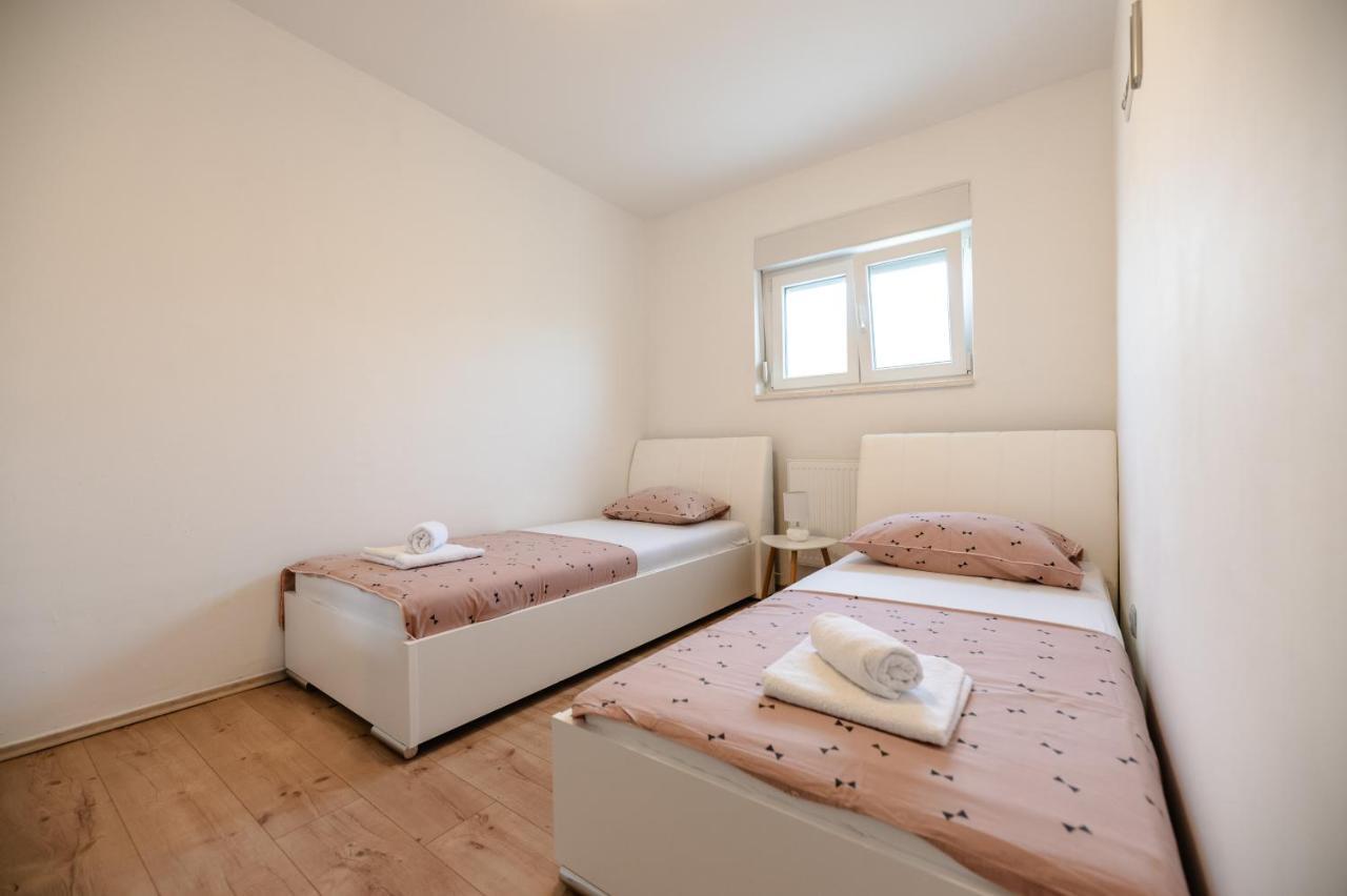 Apartments M Kožino 外观 照片