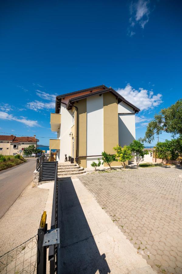 Apartments M Kožino 外观 照片